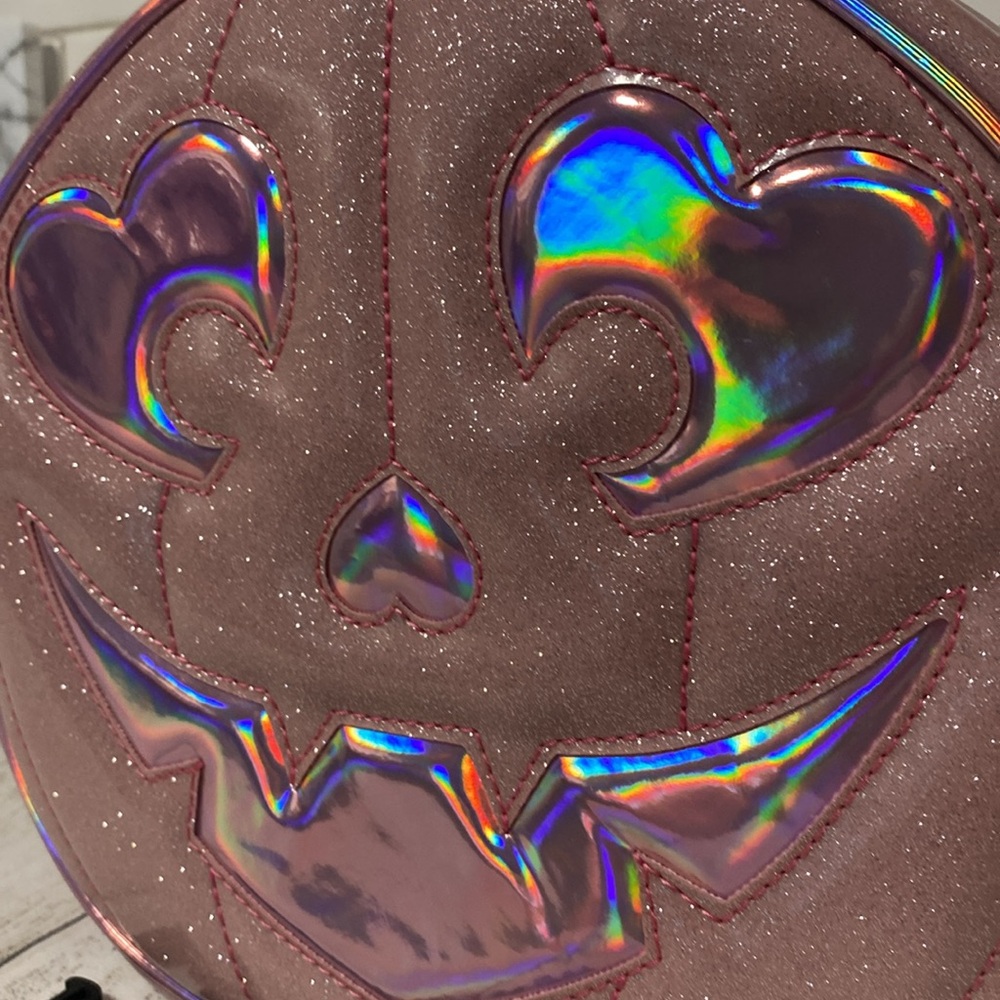 *Double K Originals Heart Pumps for Pumpkins Face Pale Pink Holo Glitter Purse - Picture 3 of 12